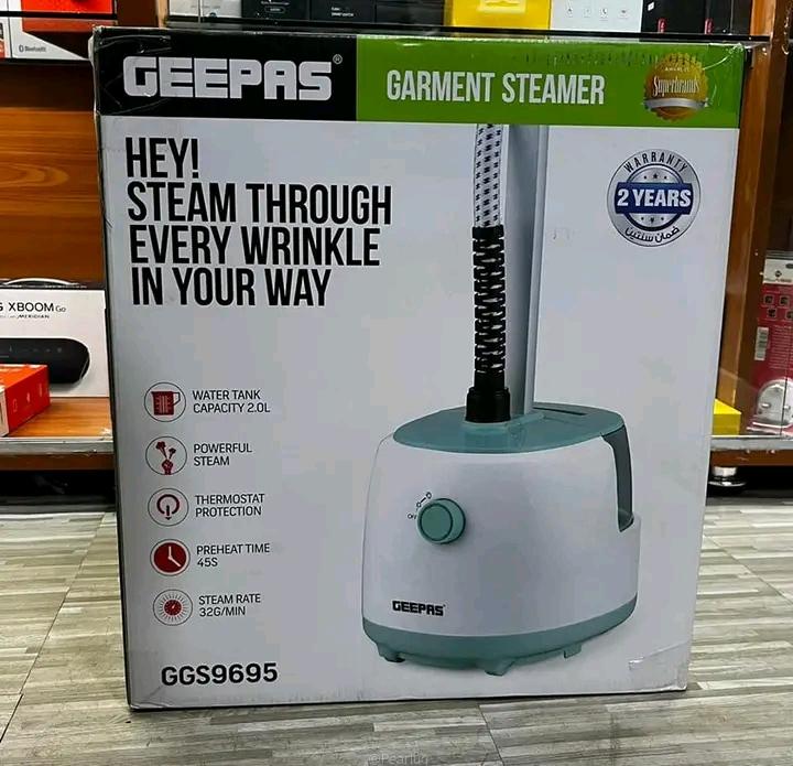 GEEPAS GARMENT STEAMER