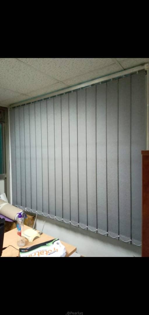 VERTICAL BLINDS