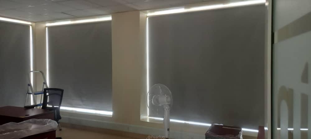 VERTICAL BLINDS