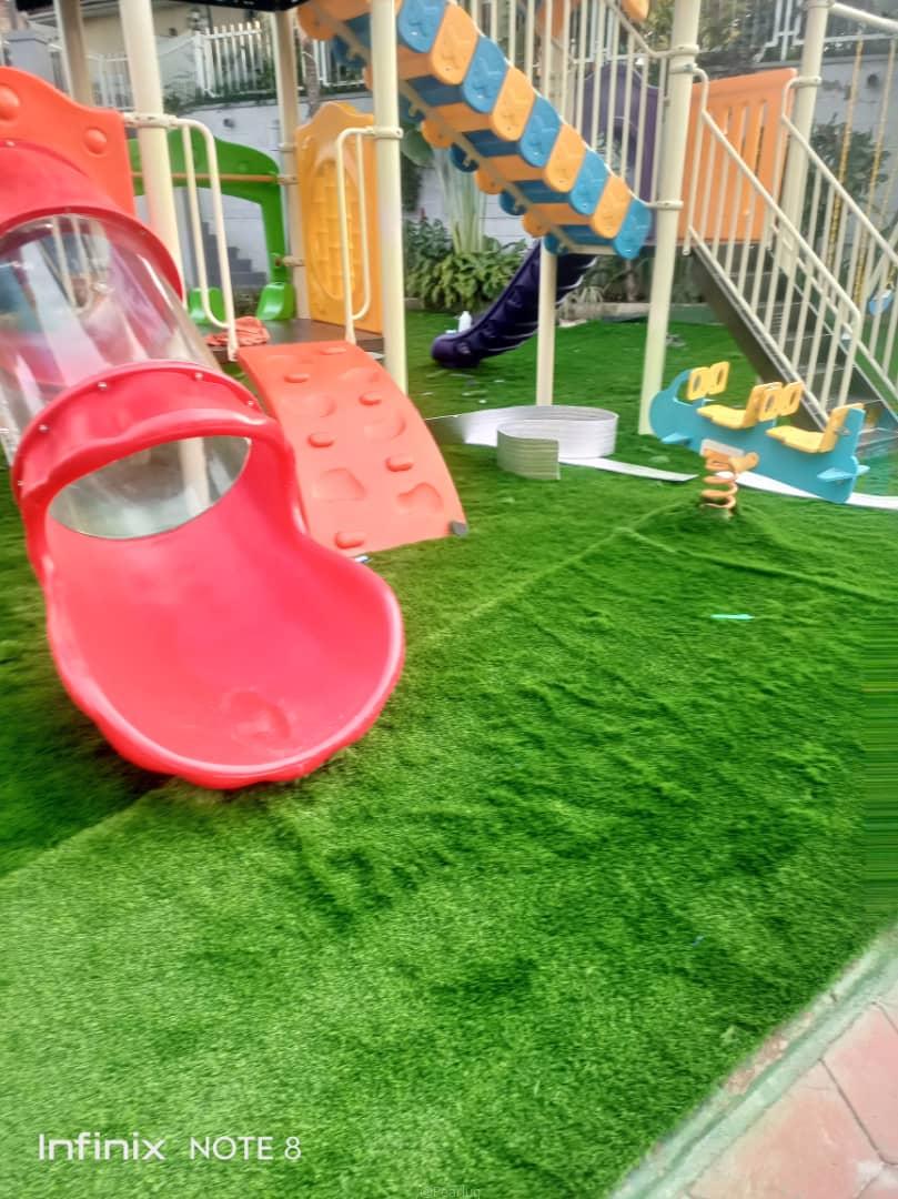 GREEN GRASS TURF