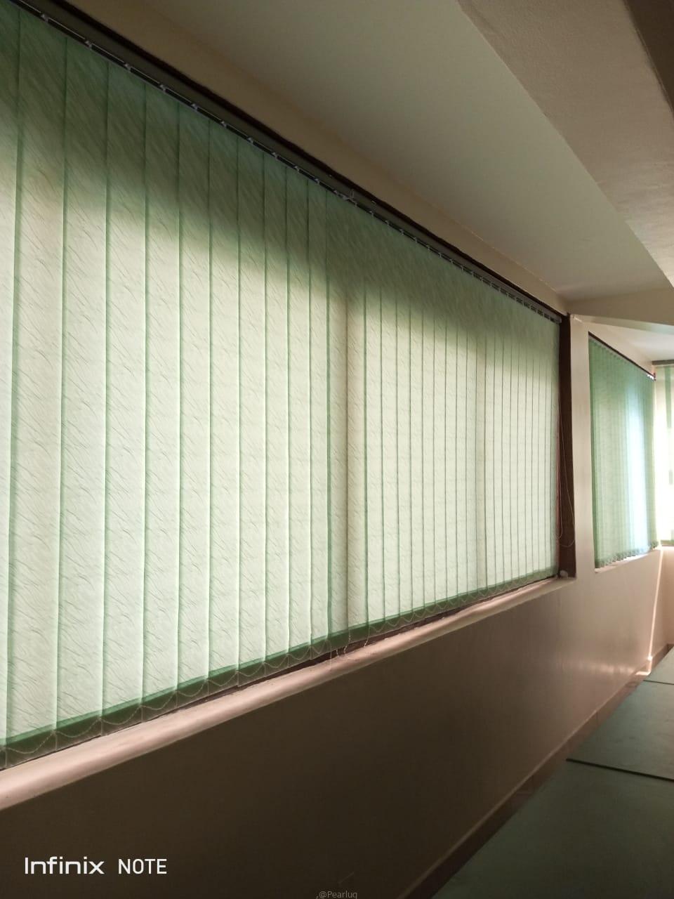 OFFICE WINDOW BLINDS