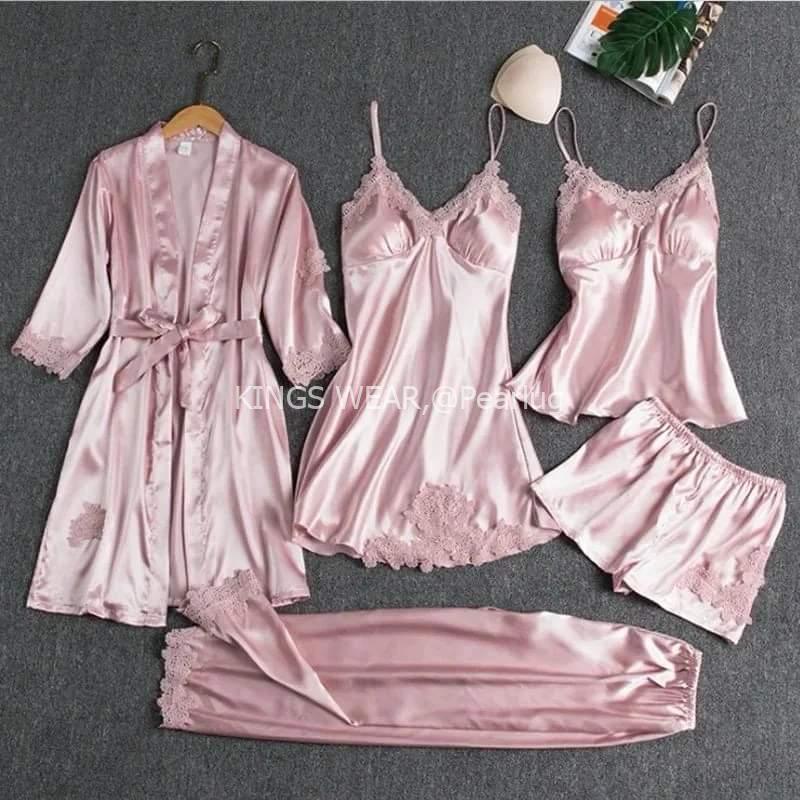 King’s wear