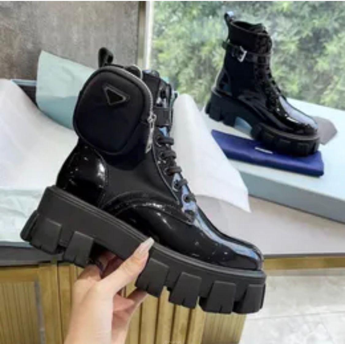 Ladies boots