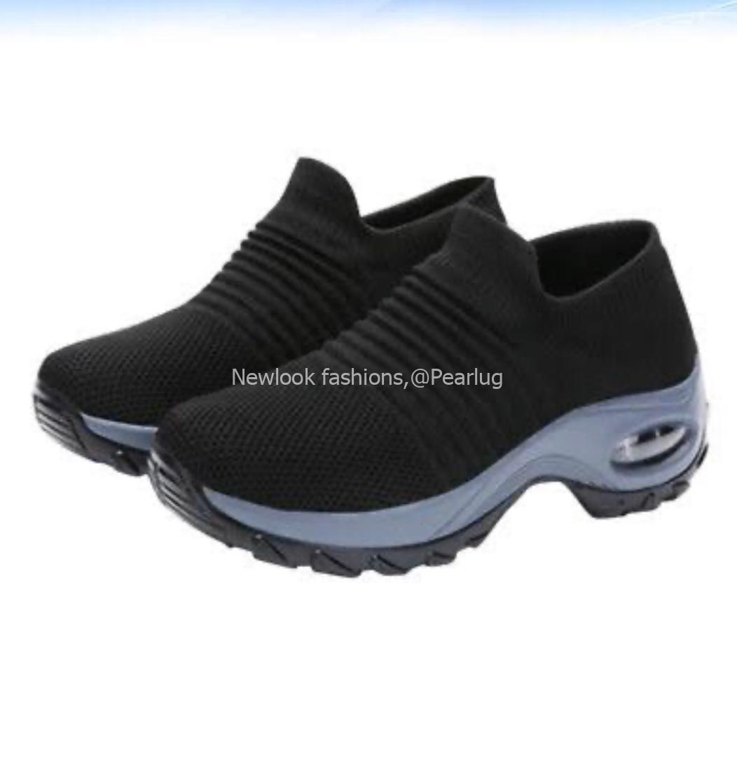 Ladies sneakers