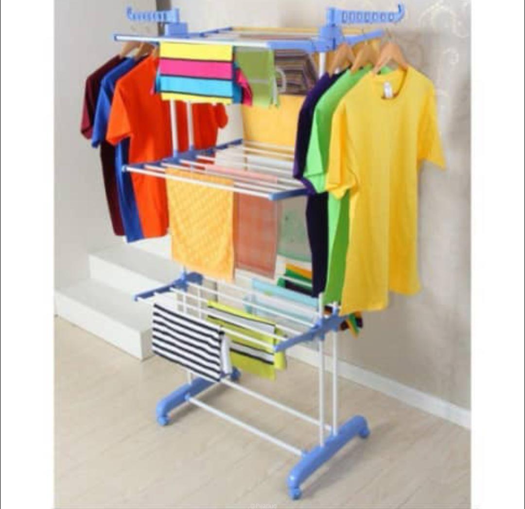 CLOTHES DRYING RACK