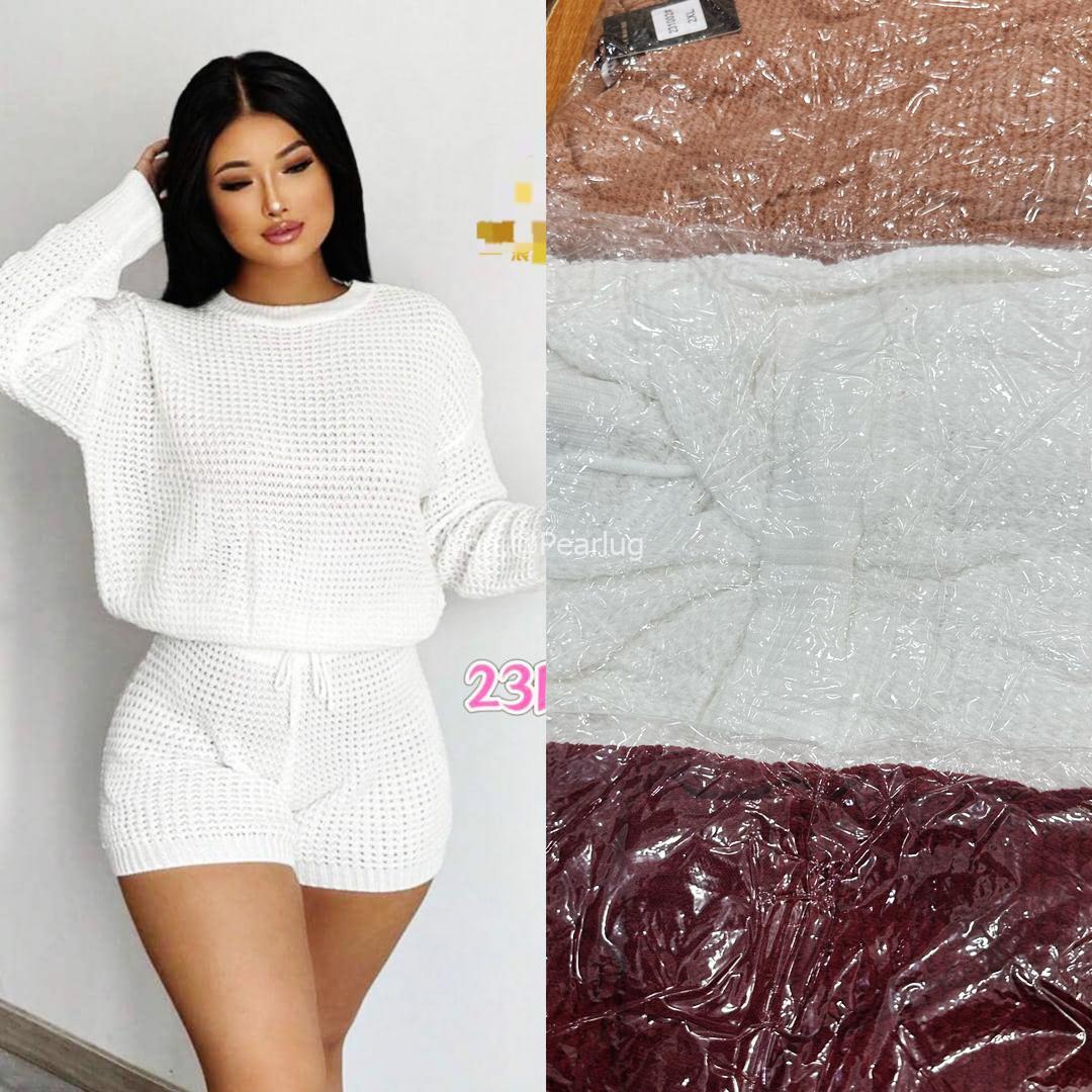 Two piece (. top and shorts)