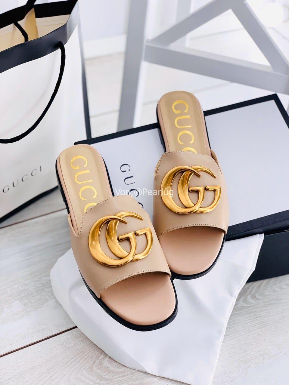 Ladies shoes ( sandals)