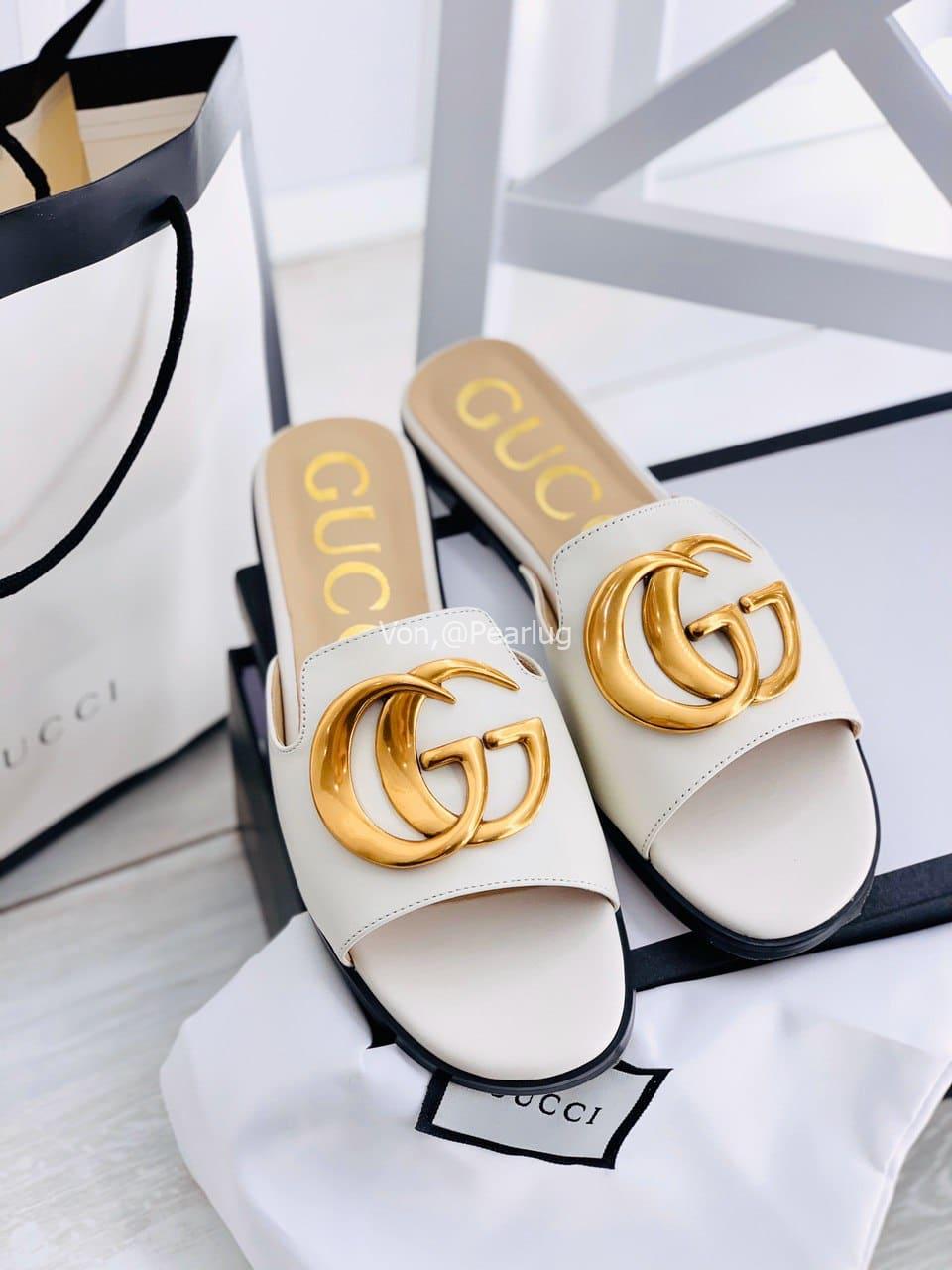 Ladies shoes ( sandals)