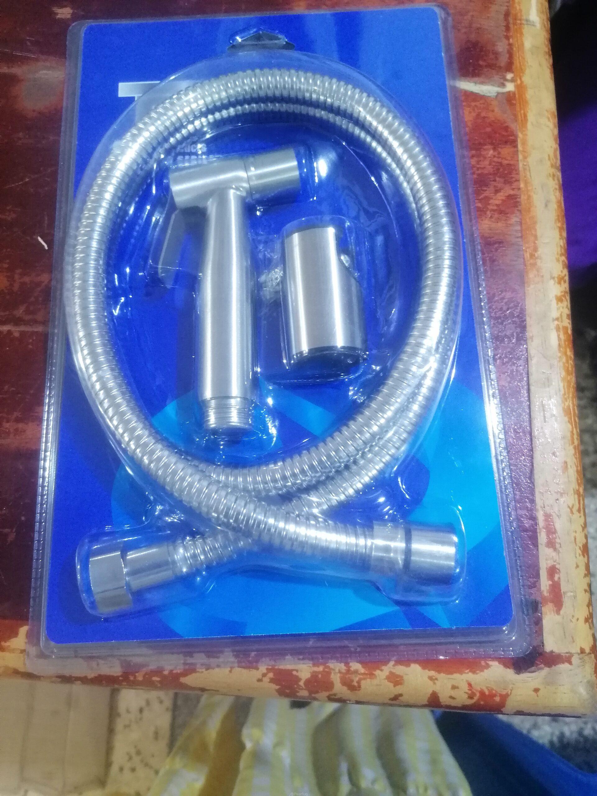 Bathrooms accessories