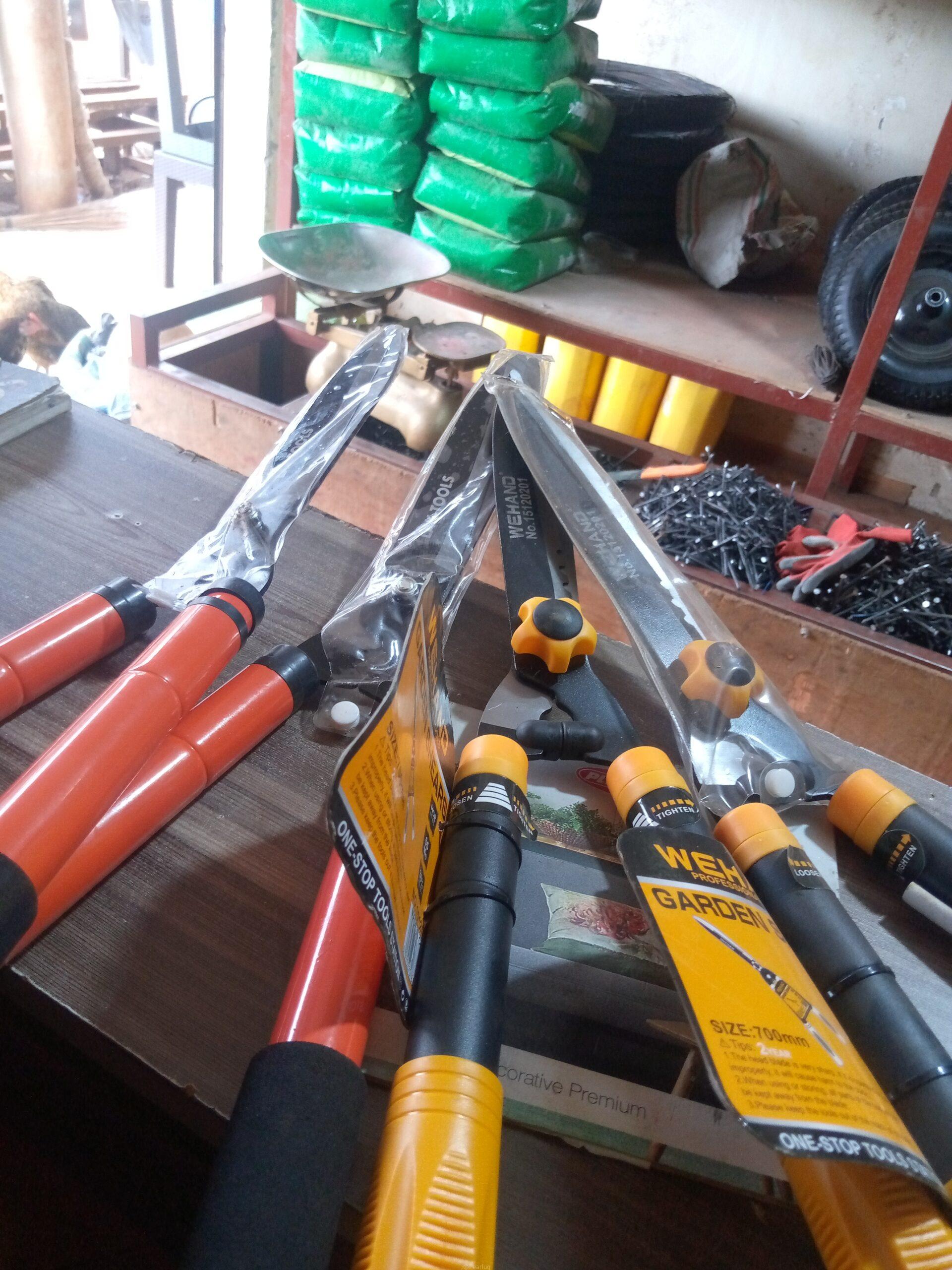 Garden shears