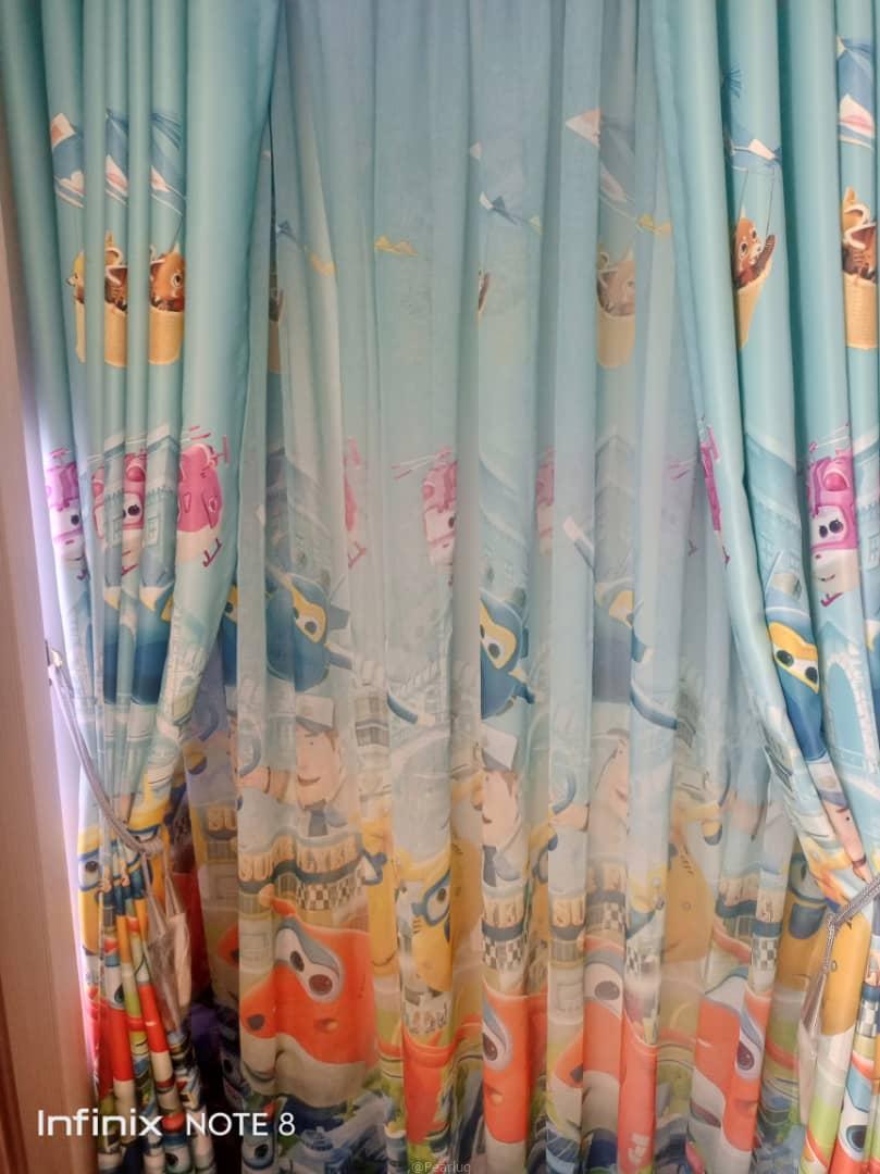 EXECUTIVE CURTAINS