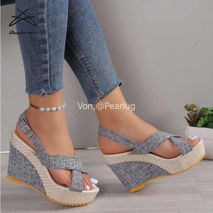 Wadges for ladies (shoes)