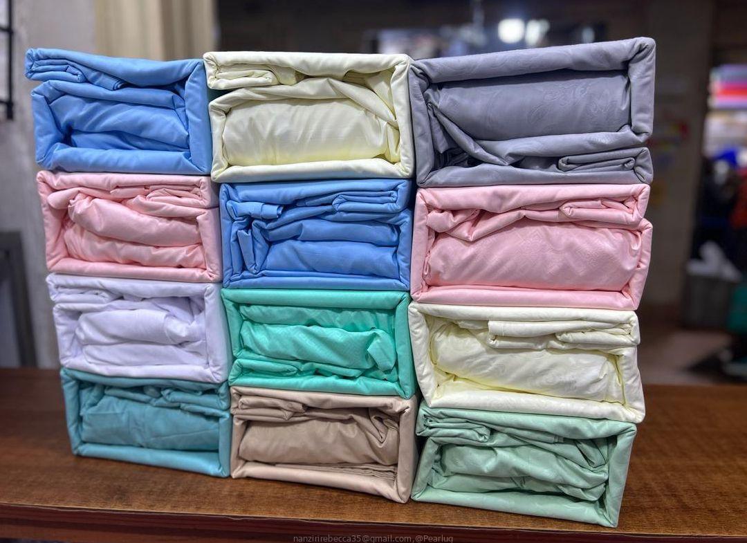 4pcs bedsheet cotton 6*6 has 2bedsheet and 2pillowcases