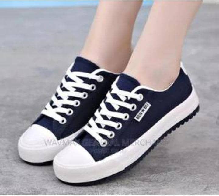 Shoes sneakers