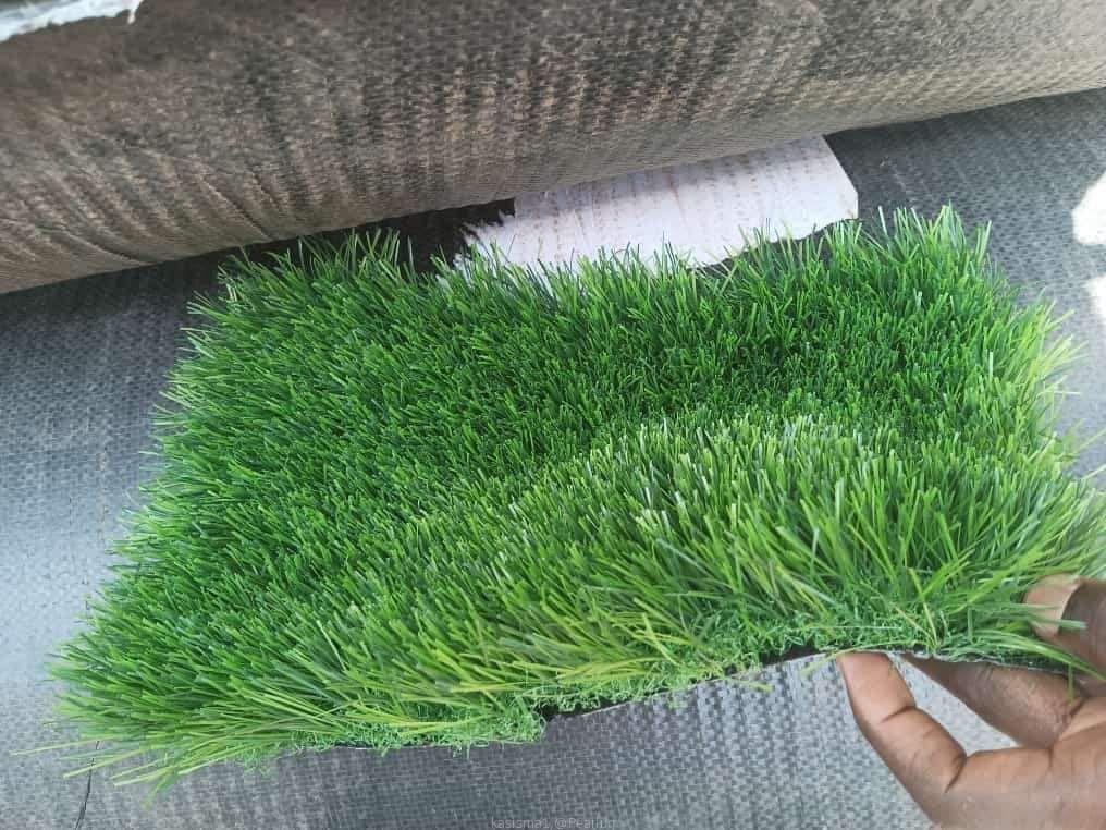 Artificial turf grass carpet