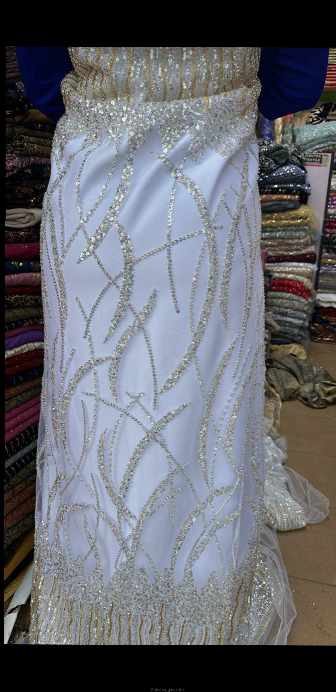 Bridal gomes with stones
