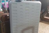 Original plastic suite case large size