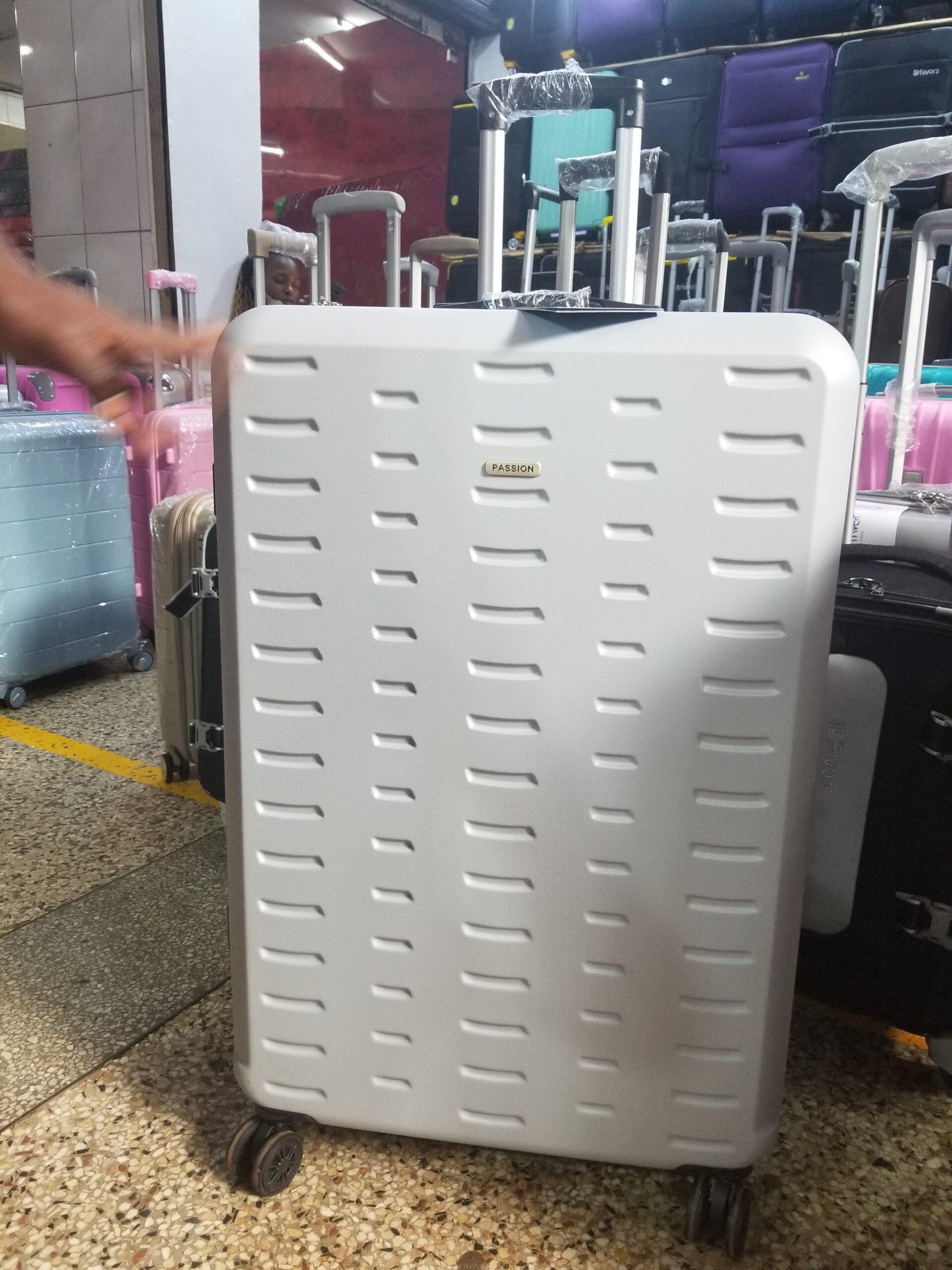 Original plastic suite case large size