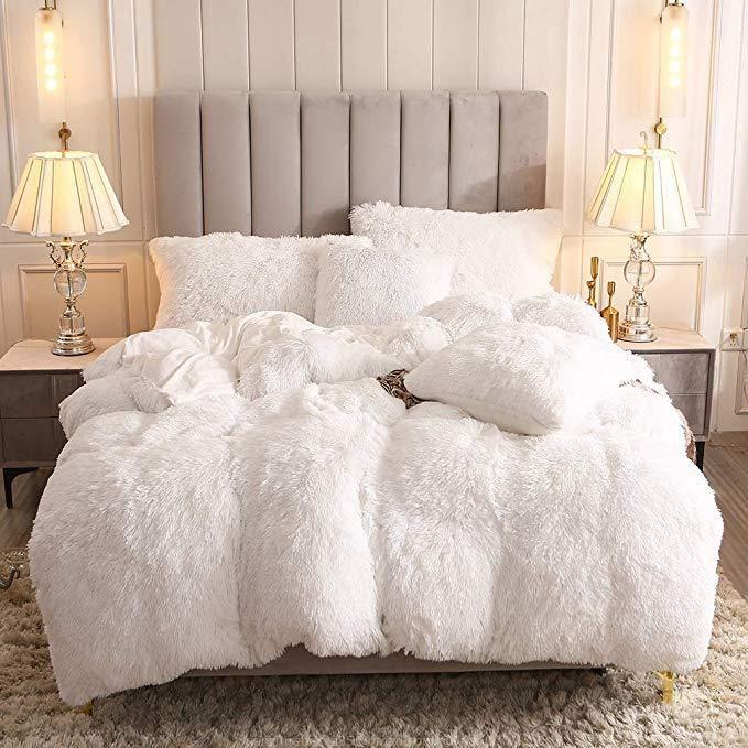 3pcs fluffy duvet 6*6 with 2pillowcases and 1 duvet