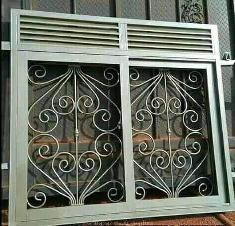 Pipes door gets windows