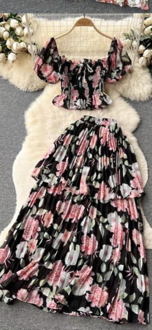 Two piece set