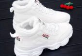 Shoes sneakers