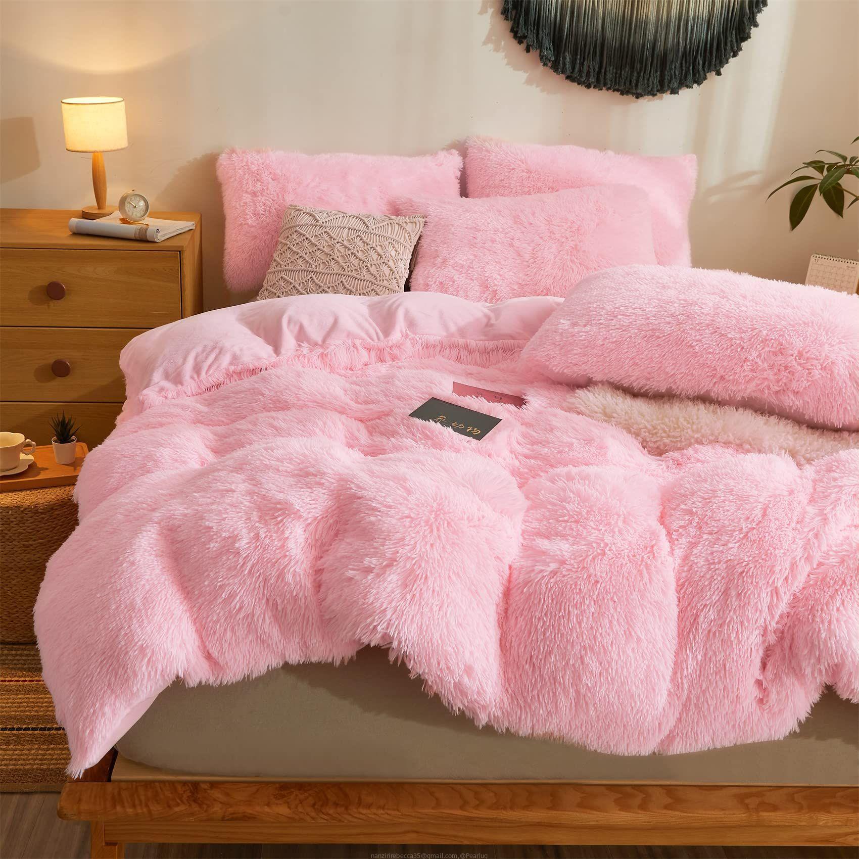 3pcs fluffy duvet 6*6 with 2pillowcases and 1 duvet