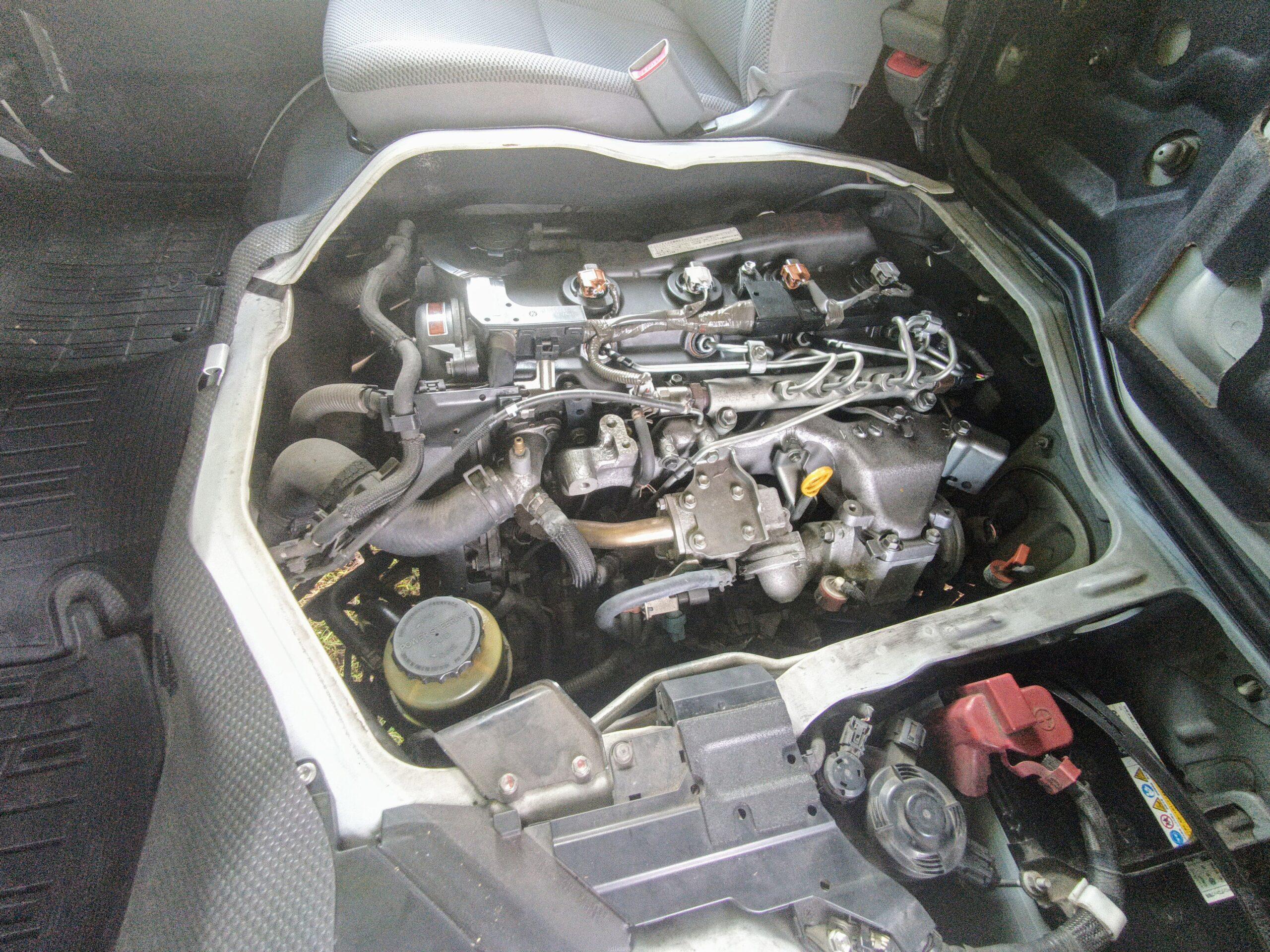 Toyota Hiace Regiusace DX GL Package
