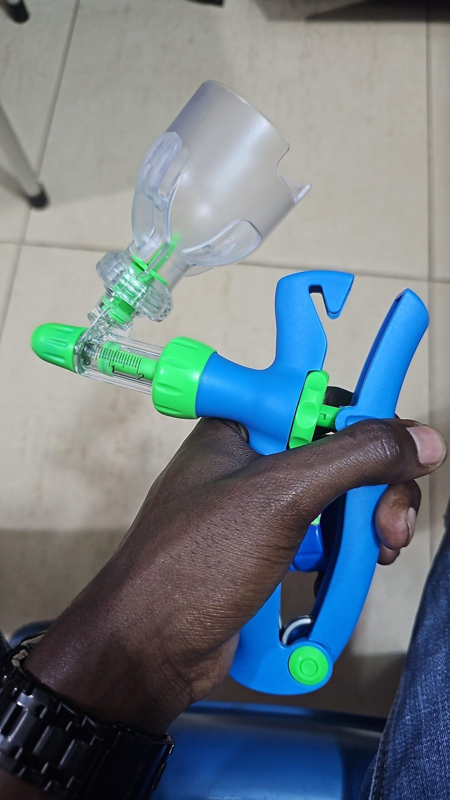 Chicken automatic syringe