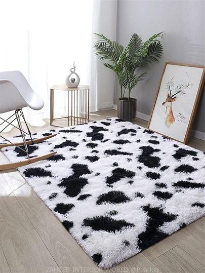 Black & white fluffy carpet