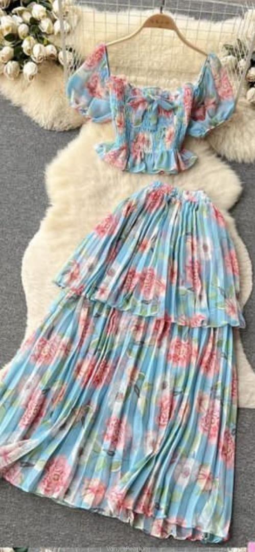 Two piece set