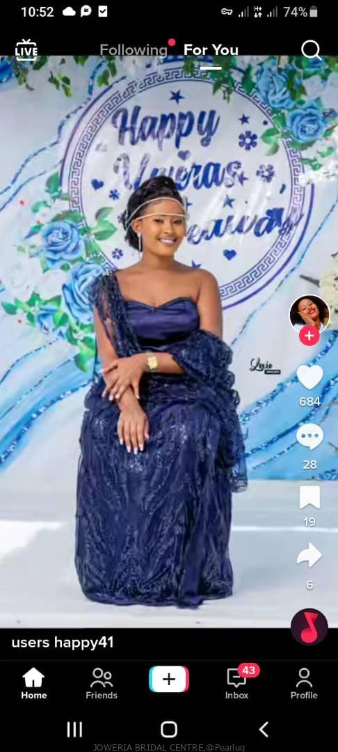 Bridal gomesi