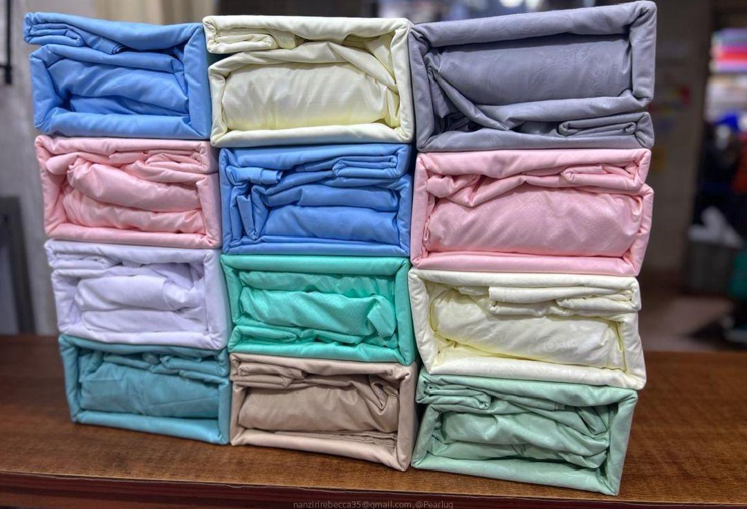 4pcs bedsheet cotton 6*6 has 2bedsheet and 2pillowcases