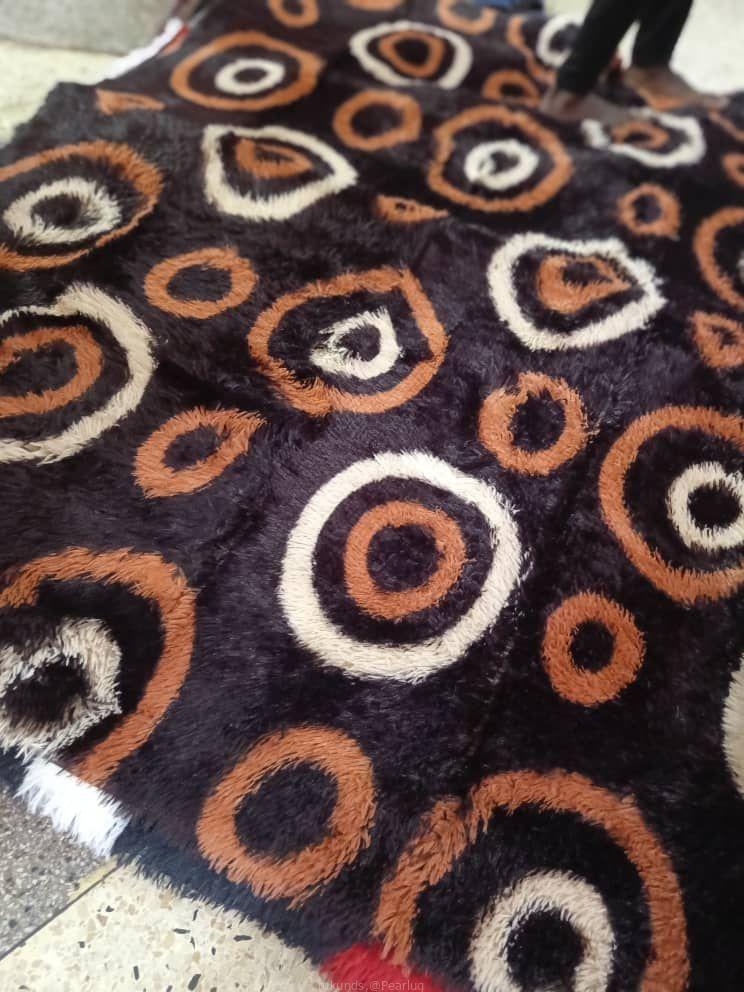 Center carpets