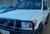 Toyota land cruiser hard top