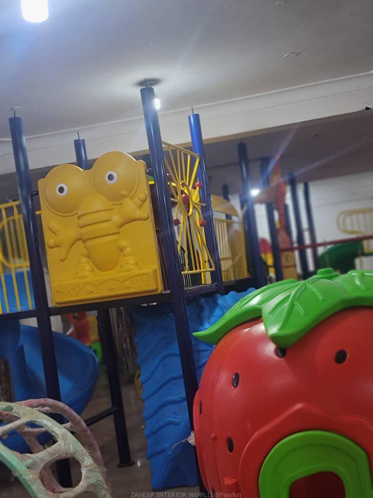 KIDS PLAY STATION/ SLIDES/ Rides