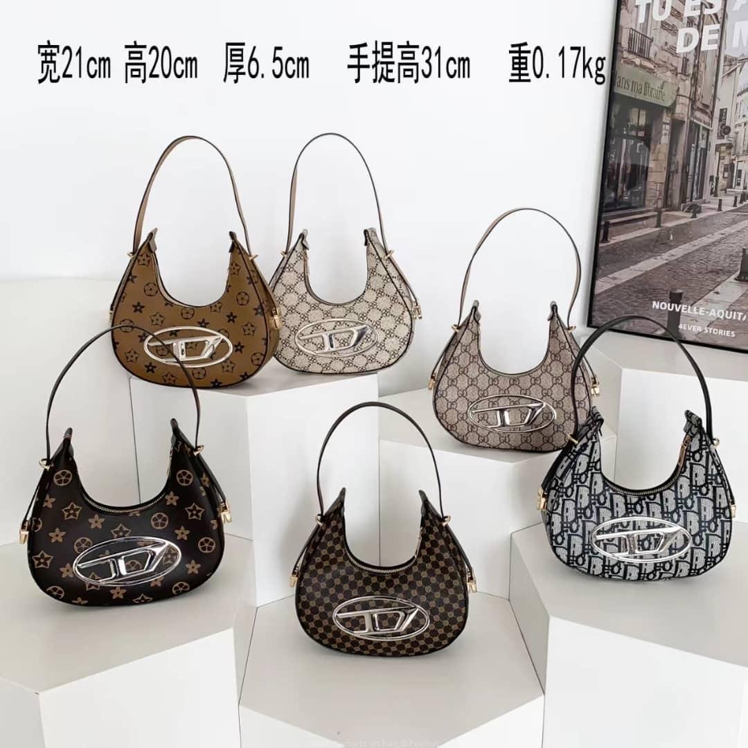Shoulder bag
