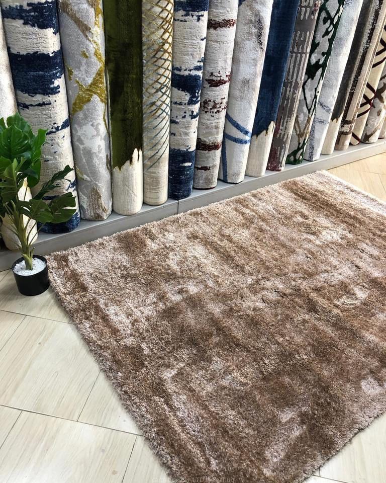Center Carpets