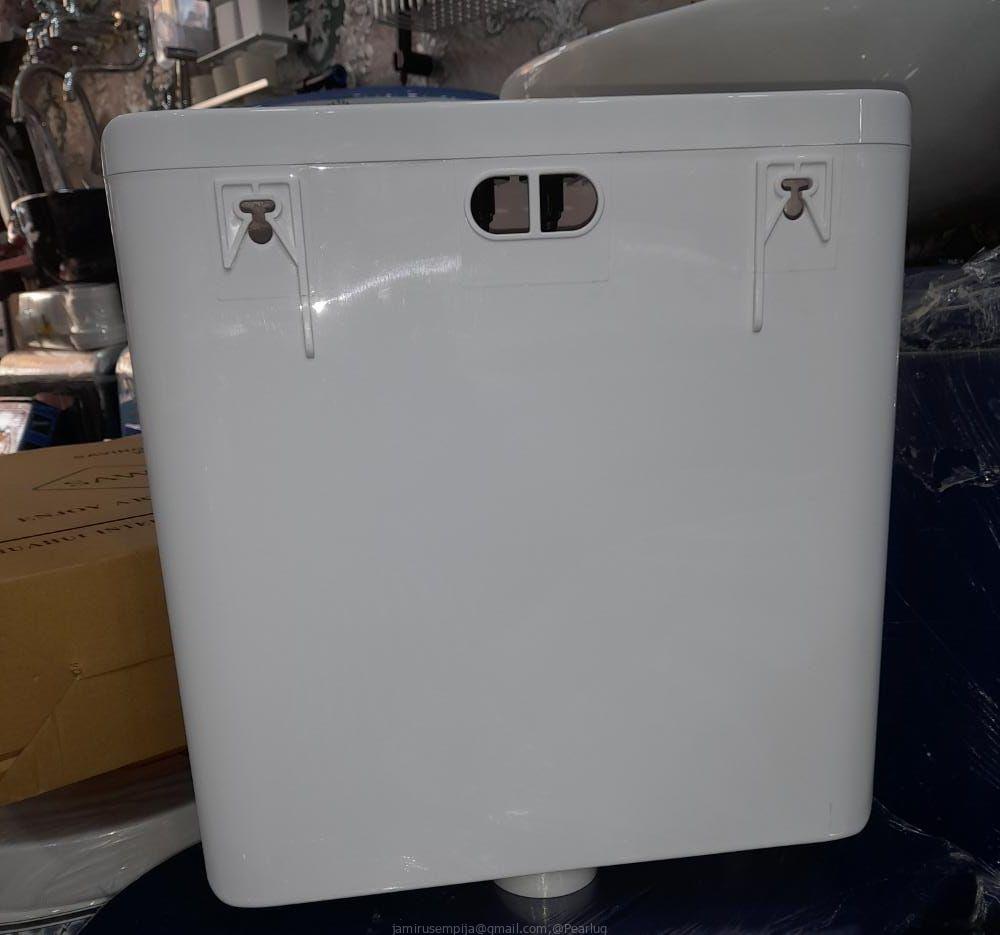 Plastic cistans