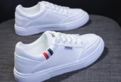 Shoes sneakers