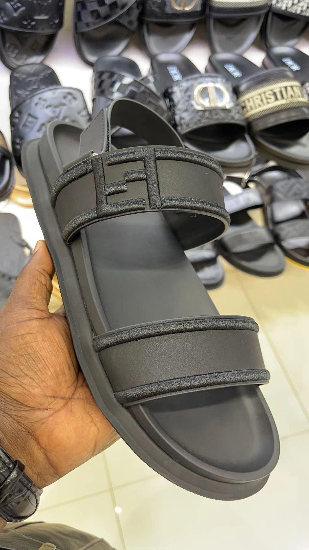 Open shoes
