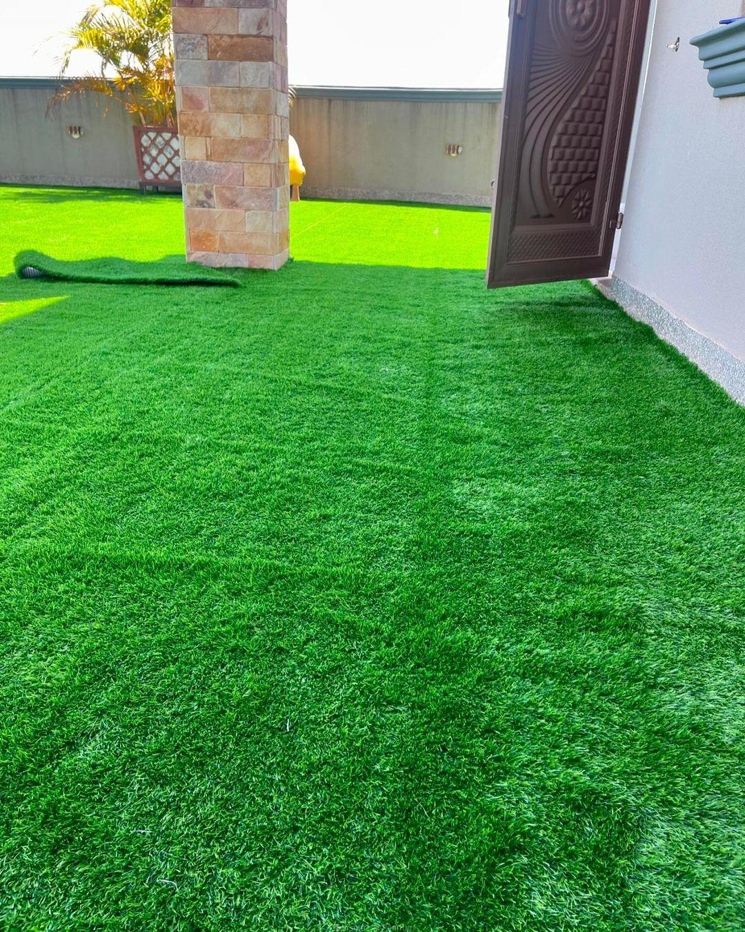 Artificial turf grass carpet