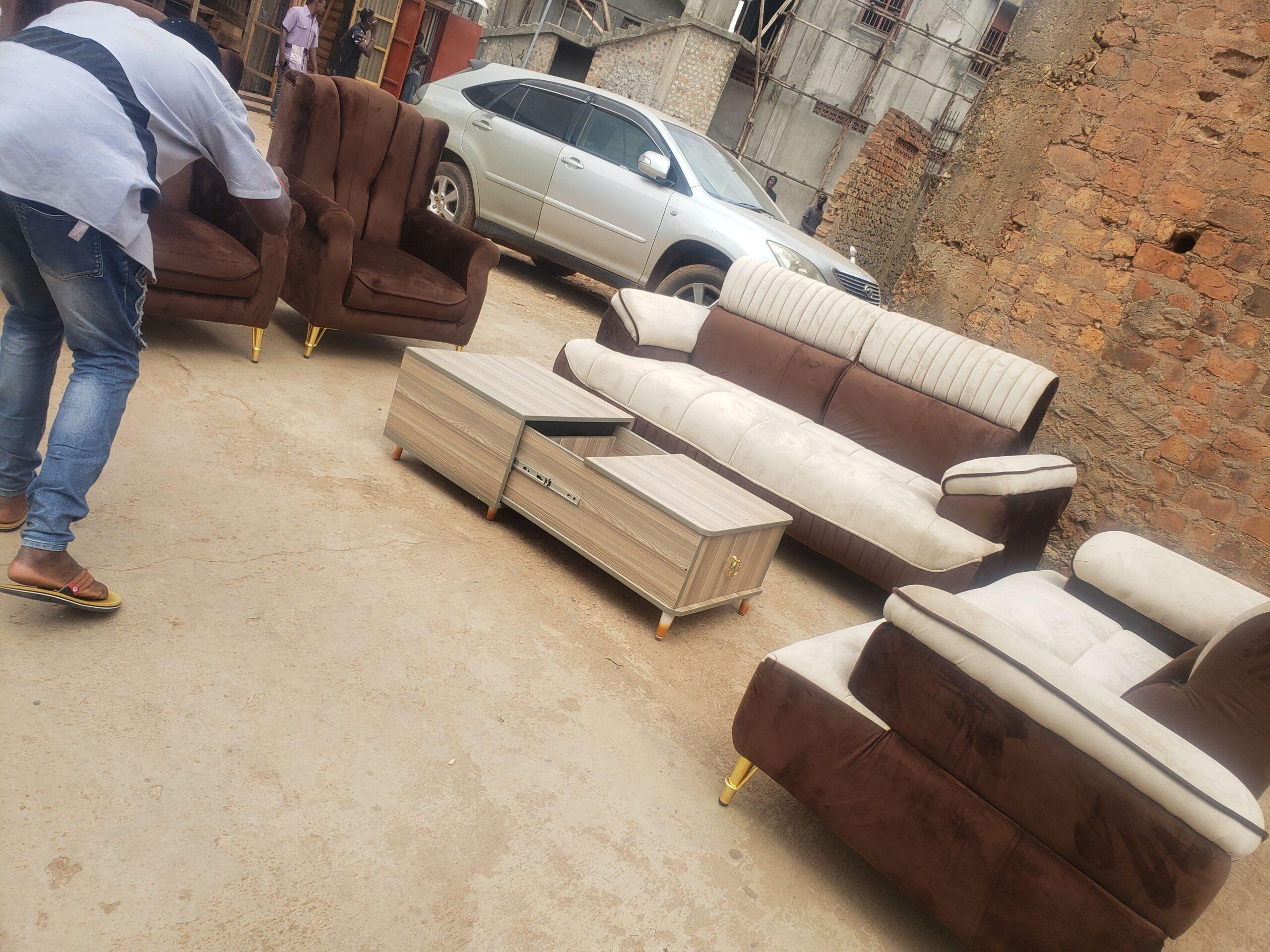Sofa set cream