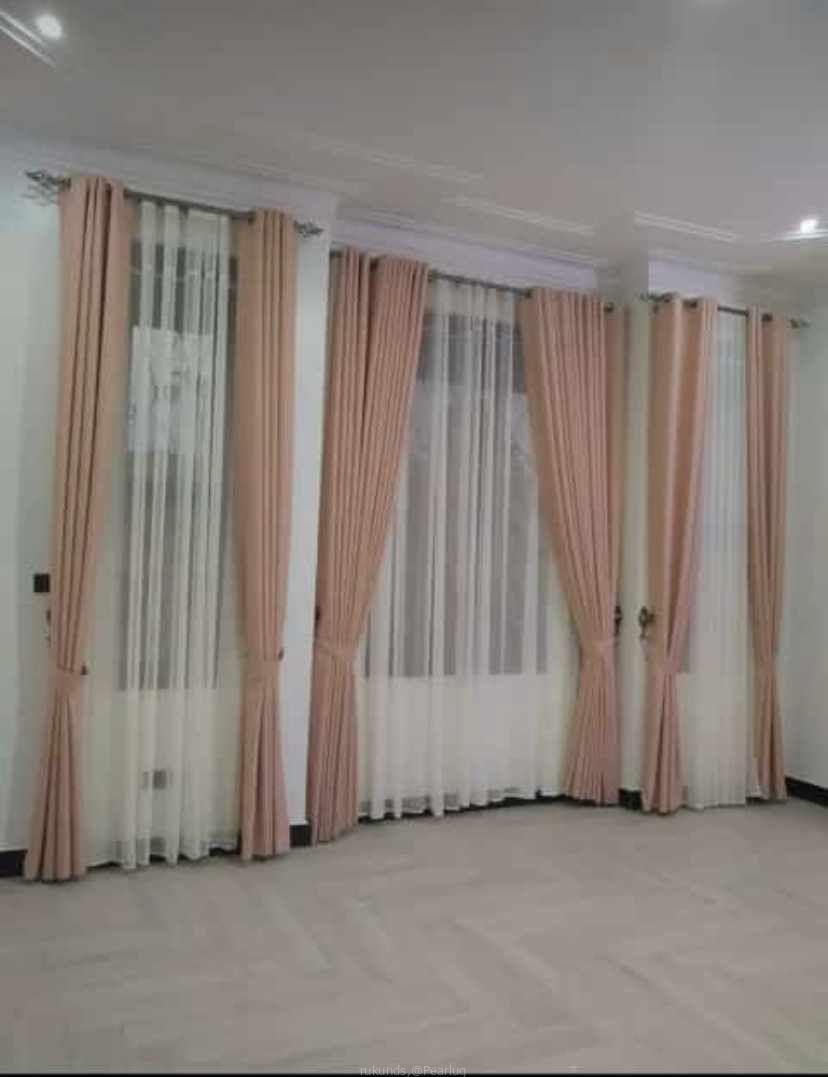 OFFICE BLINDS