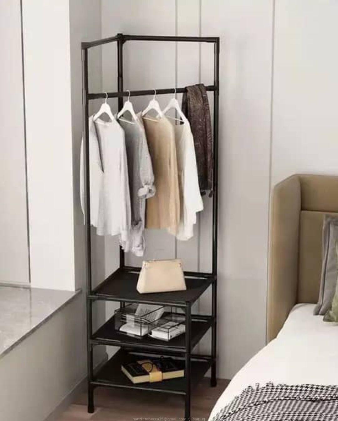 Corner ruck clothes