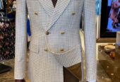 Perfect tailor-made suit