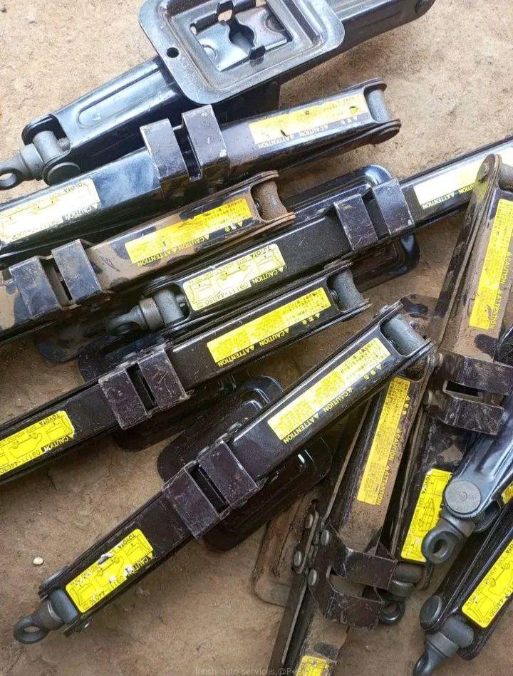 Car jacks