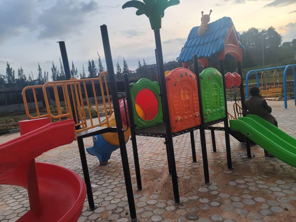 KIDS PLAY STATION AVAILABLE