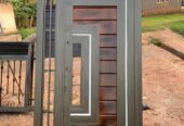 Door maindoor