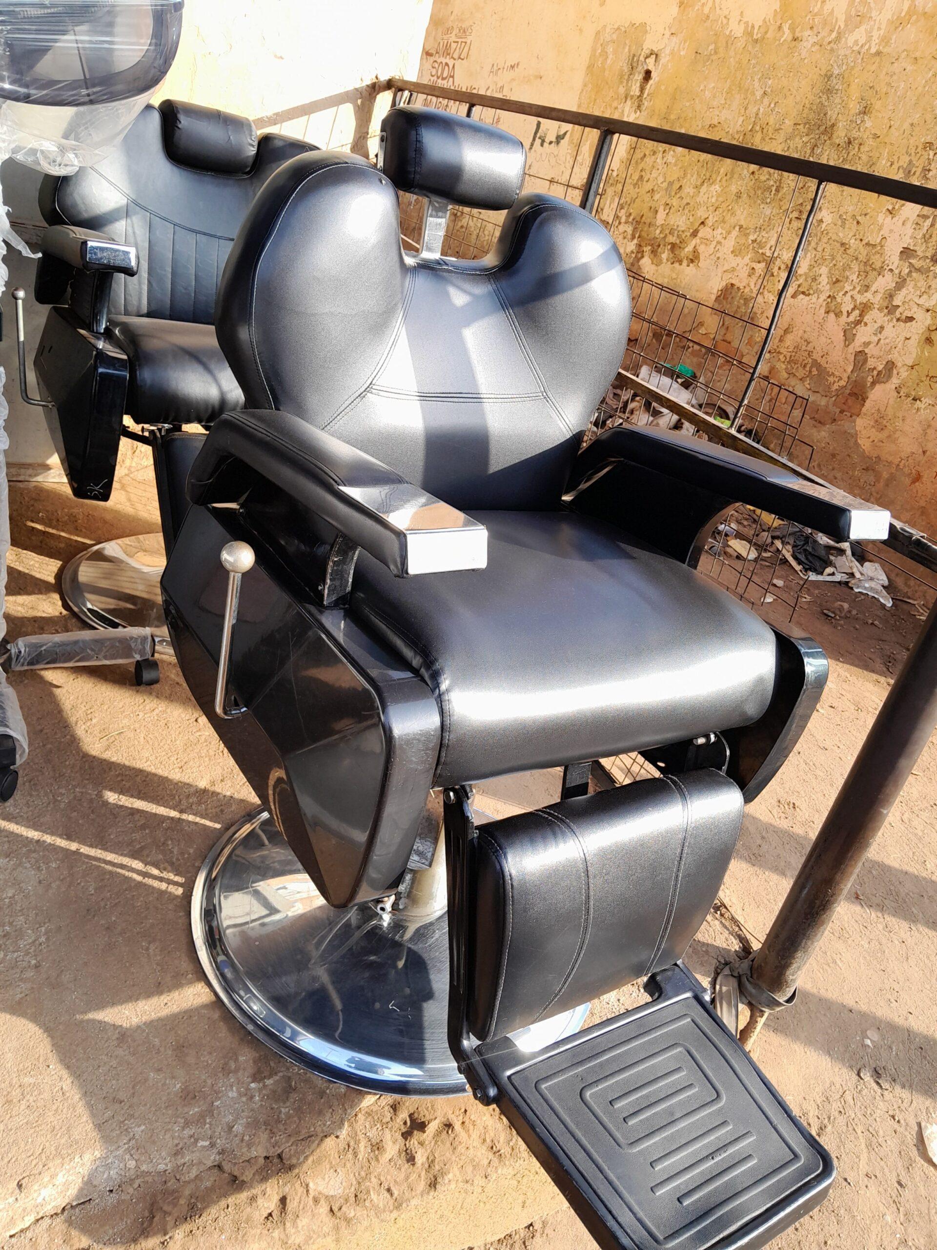 Barber chair